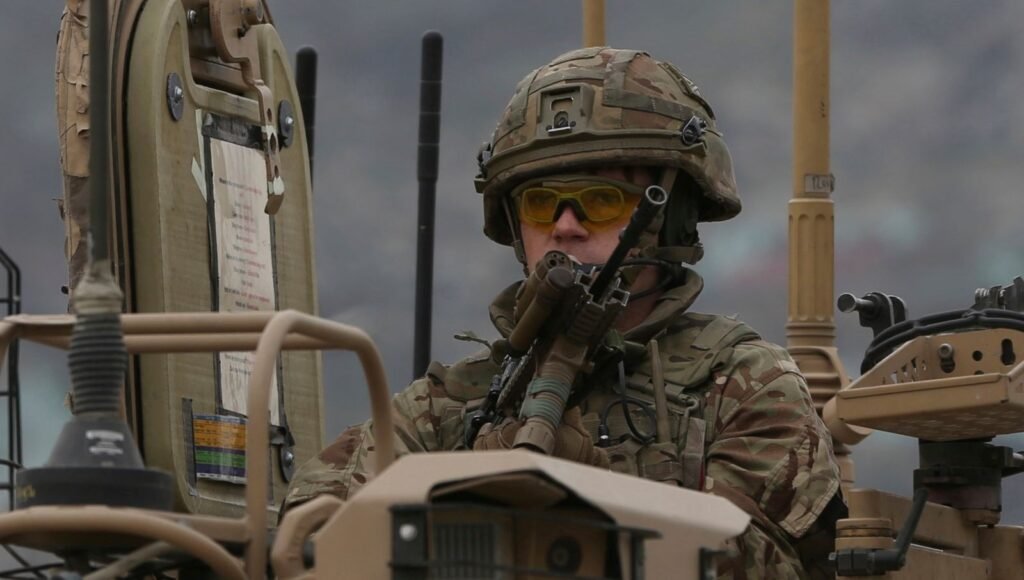 İngiltere savaş için silahlanıyor: 10’u aşkın nükleer denizaltı inşa edecekler