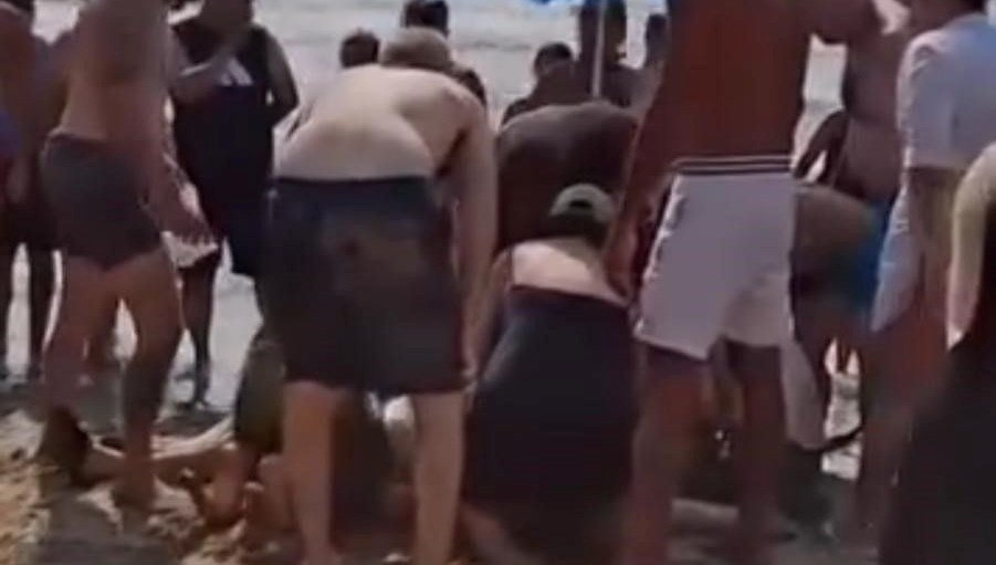 Kuşadası Kadınlar Denizi’nde 2 kişi boğuldu