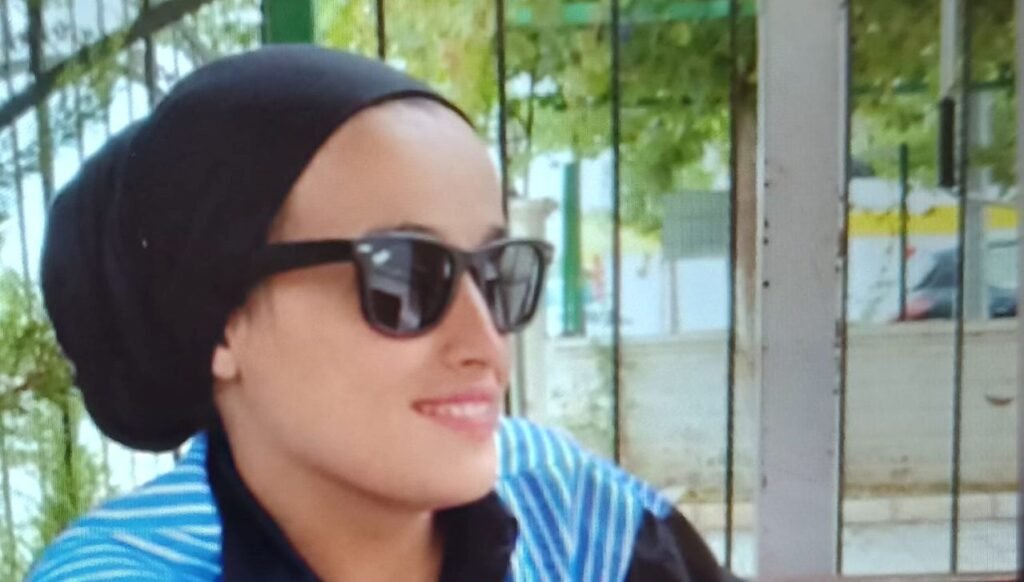 Otomobilin şarampole devrildi: Kız kardeş öldü, ağabey yaralandı