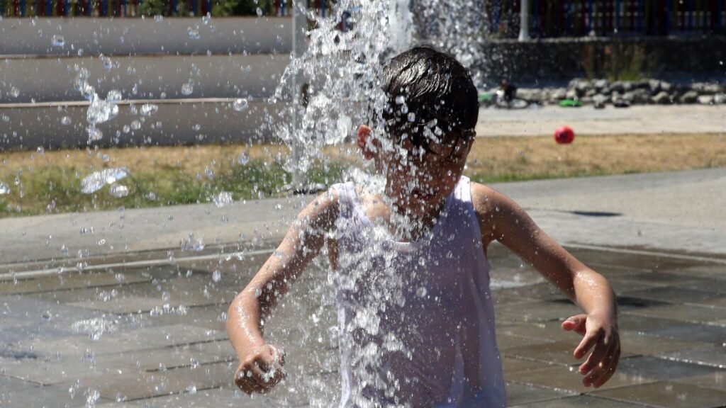 Termometreler 42 dereceye dayandı: Dışarı çıkmak isteyenler için kritik uyarı