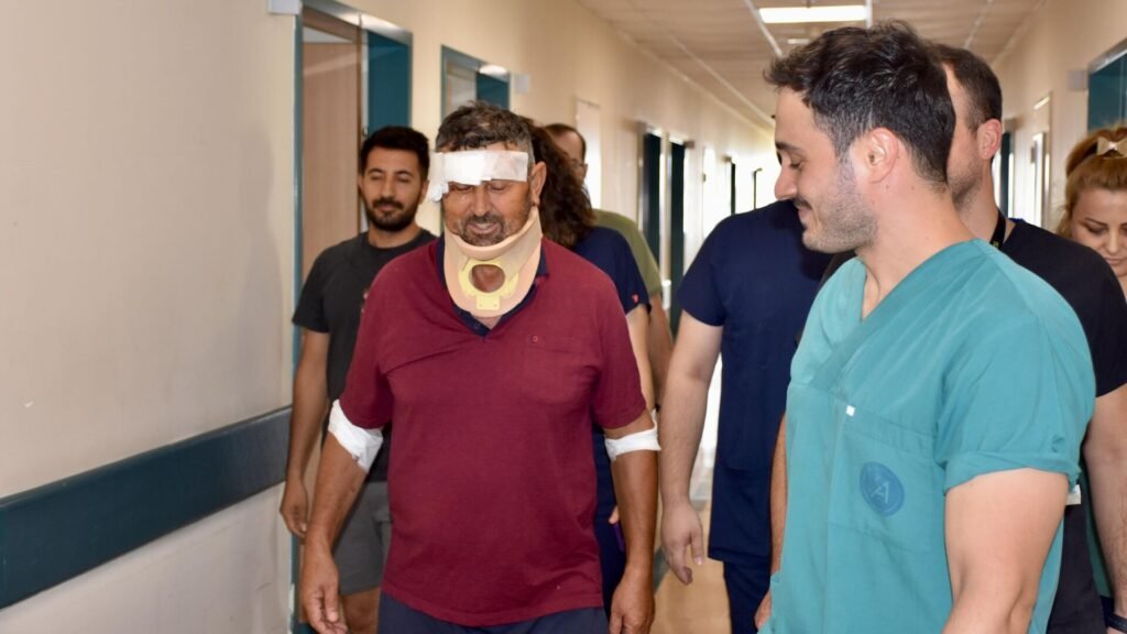 Antalya’da aslan saldırısına uğramıştı: Süleyman Kır hastaneden taburcu edildi