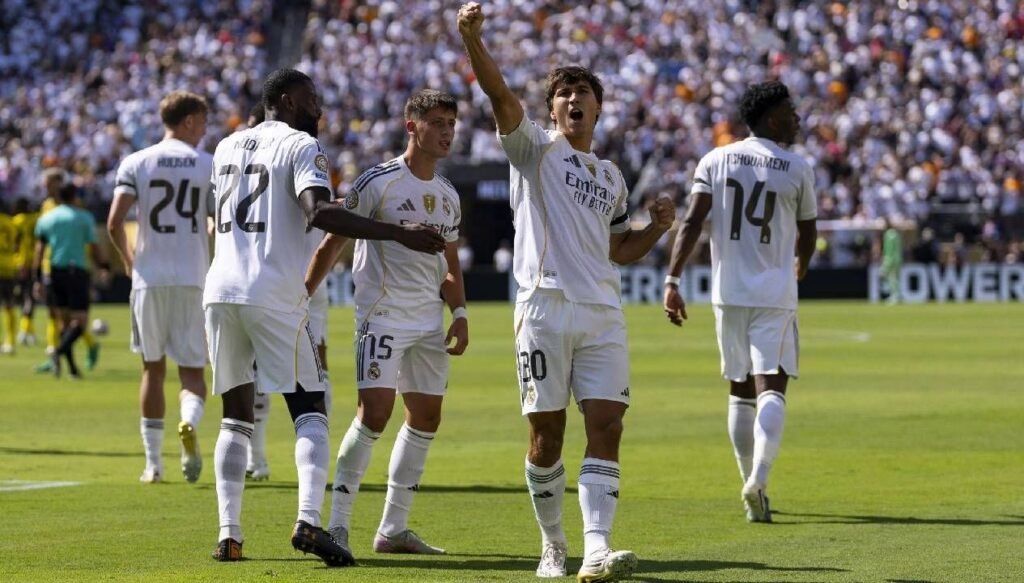 Arda Güler döktürdü: Real Madrid yarı finalde