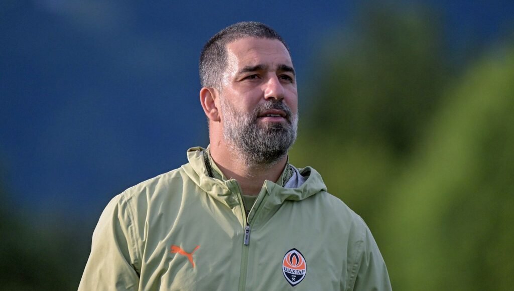 Arda Turan, Shakhtar’ın başındaki ilk maçını farklı kazandı