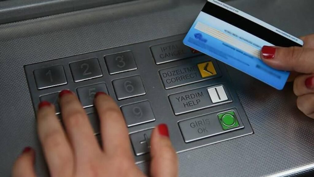 Bankada parası olanlar dikkat: Stopaj artışı ve faiz düşüşü mevduat getirilerini etkileyecek, güncel banka faizleri