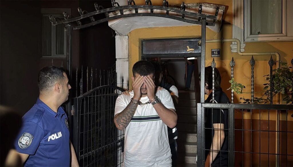 Bir evden 26 düzensiz göçmen çıktı