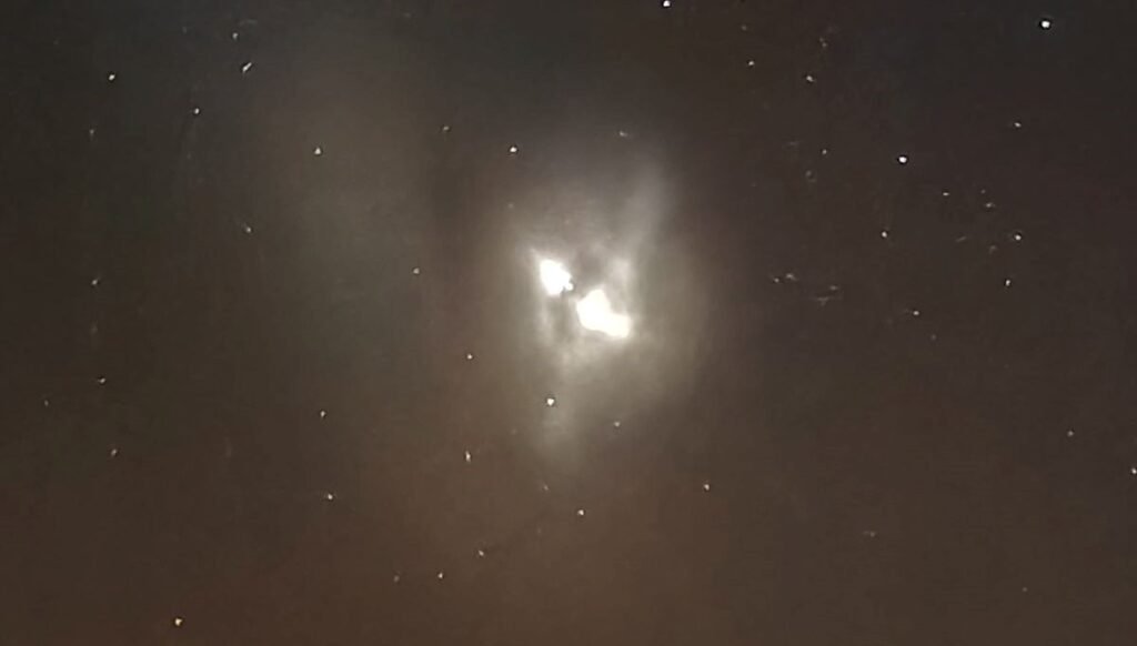 Birçok ilde gökyüzünde parlak ışık görüldü