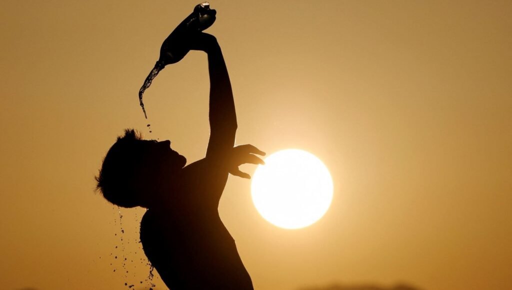 Dünya rekor sıcaklarla kavruluyor: Sebebi “Isı kubbesi” mi?