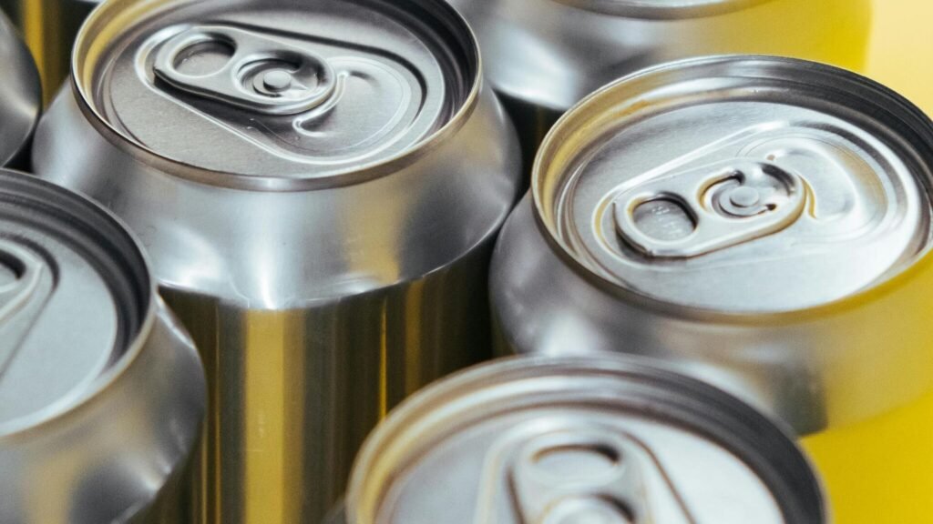 Enerji içeceği kutularına ‘yanlışlıkla’ alkol dolduruldu