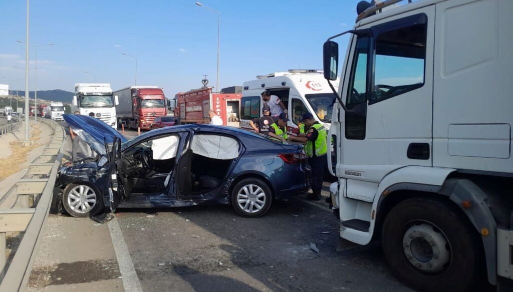 Geyve Belediye Başkanı Yıldız Bilecik’te kaza geçirdi