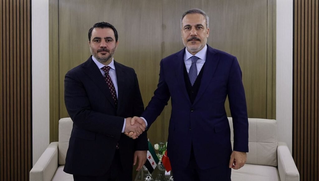 Hakan Fidan’dan diplomasi trafiği: Şeybani ve Barrack ile görüştü