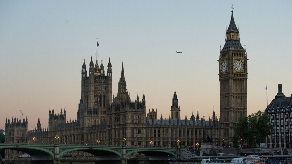 ‘İngiltere, Ukrayna ordusunu silahlandırmak için 50 günlük bir kampanya başlatacak’