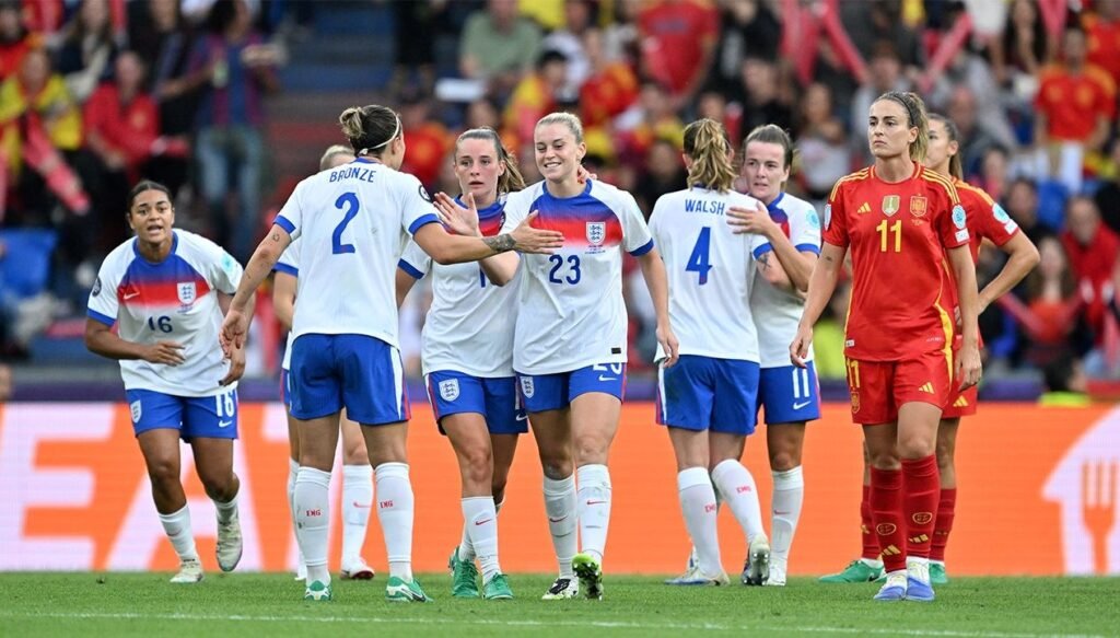 İngiltere üst üste ikinci kez Avrupa şampiyonu