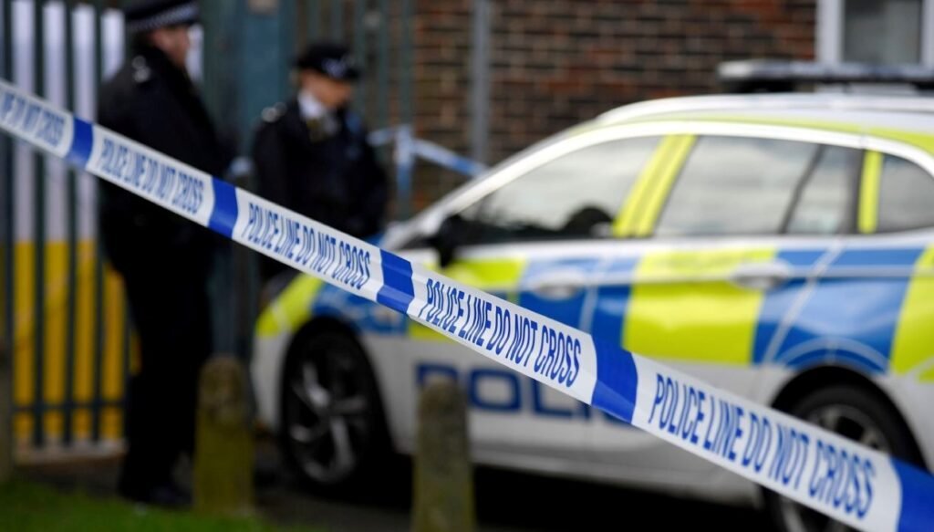 Londra’da bıçaklı saldırı: 2 ölü, 1 yaralı