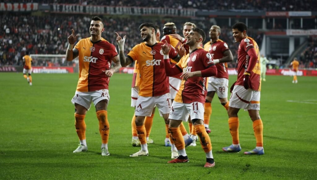 Sözleşmede kriz çıktı, transfer ciddiye bindi: Avrupa devi, Galatasaraylı yıldızın menajeriyle görüştü