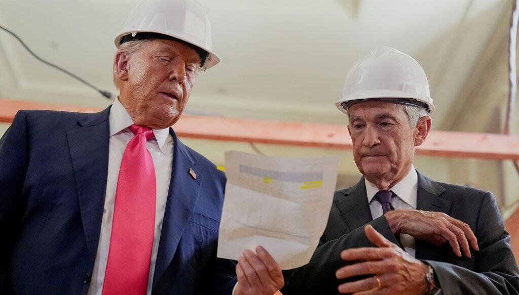 Trump ve Powell canlı yayında atıştı