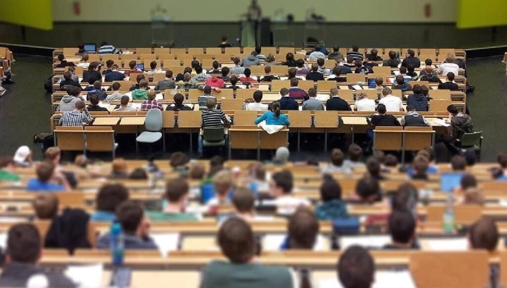 Yeni fakülte ve enstitüler kuruldu