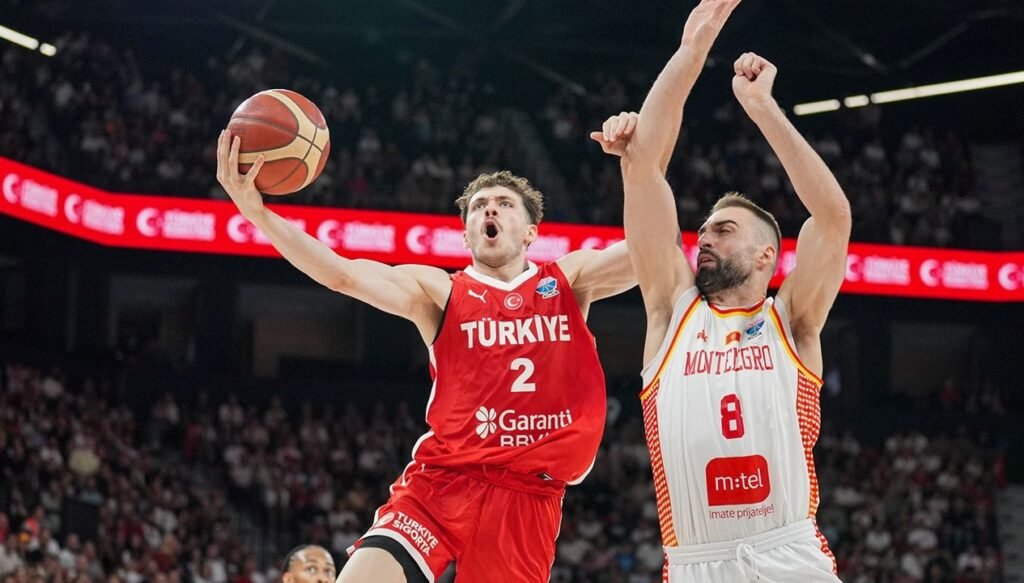 12 Dev Adam’ın EuroBasket kadrosu açıklandı
