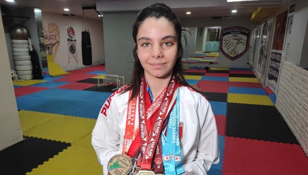 14 yaşında, 150’den fazla madalyası var: Milli formayı giydi