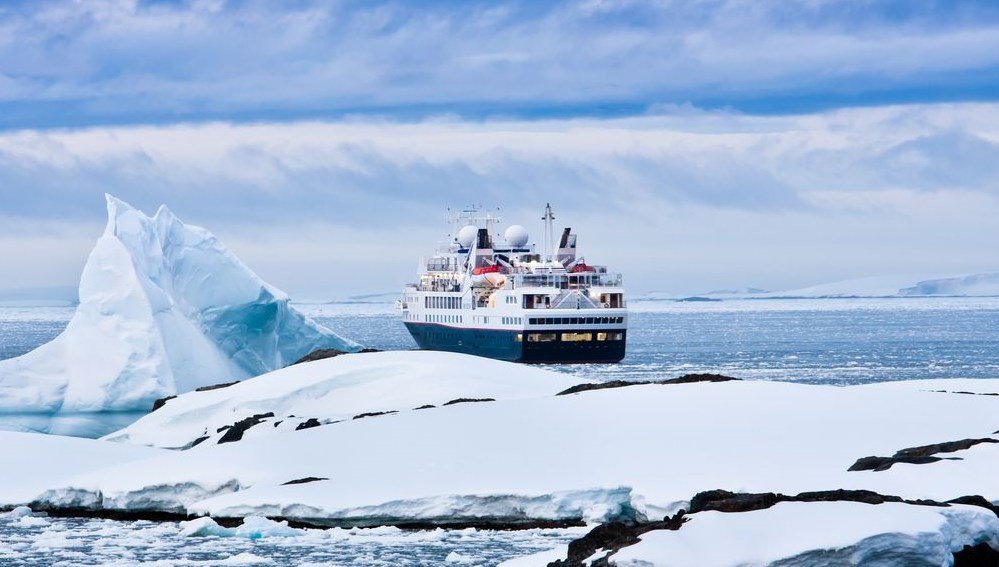 Dünyanın buzdağı başkenti ikiye bölündü