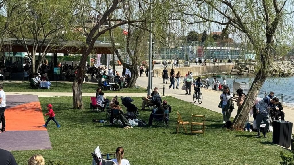 Hava sıcaklıkları mevsim normallerinin 6-10 derece üzerine çıkacak