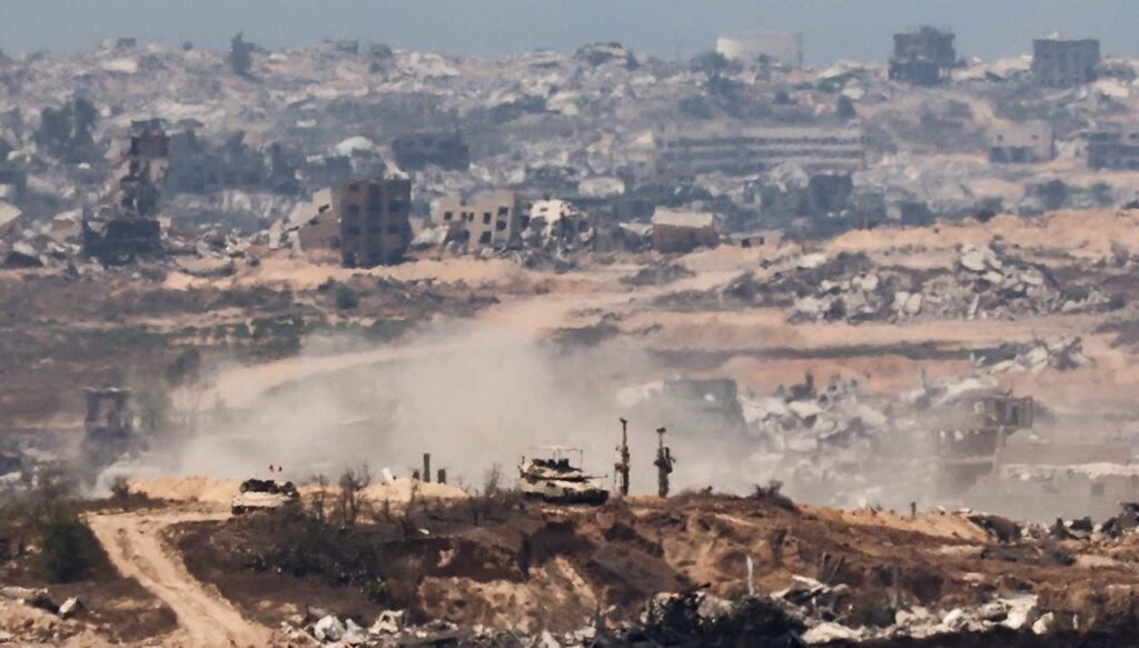 İsrail, Kızılay karargahını bombaladı