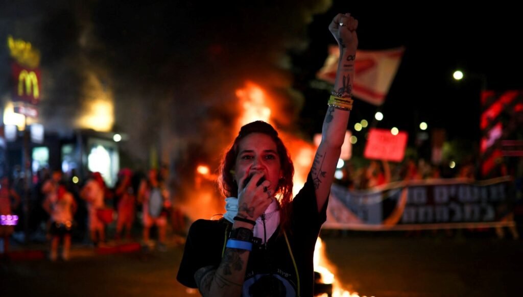 İsrail’de binlerce kişi yine sokakta: Gazze savaşı bitsin