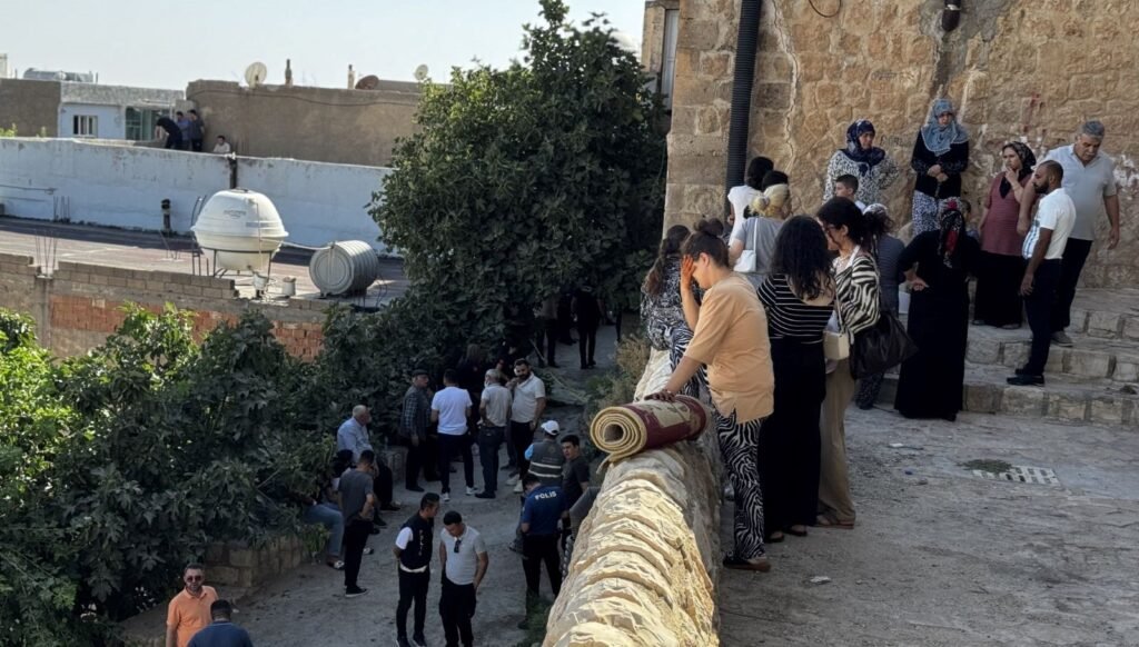 Mardin’de ikisi kız kardeş üç kadın evlerinde ölü bulundu: 10 gündür kimse fark etmemiş!