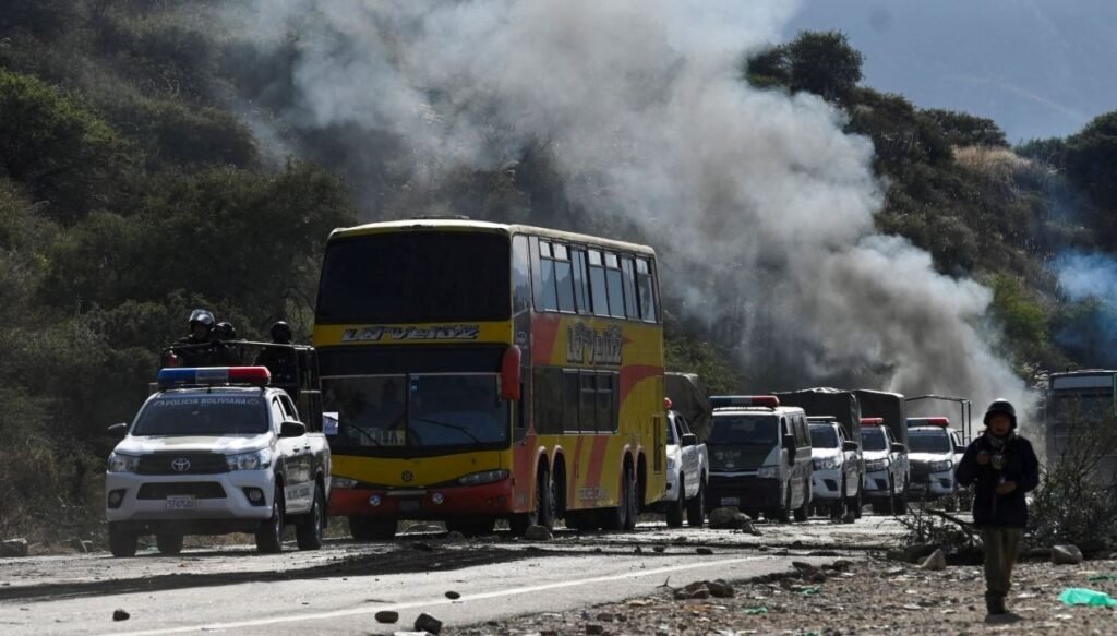 Morales’ten seçim uyarısı: “Sokaklara çıkarız”