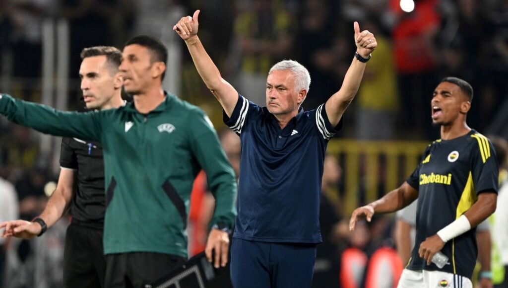 Mourinho’dan “Göztepe maçı için erteleme talebi olacak mı?” sorusuna yanıt