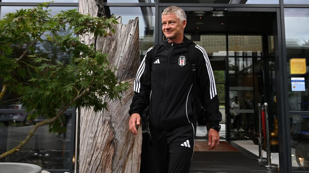 Ole Gunnar Solskjaer’den yenilgi sonrası kulüpteki geleceğiyle ilgili konuştu