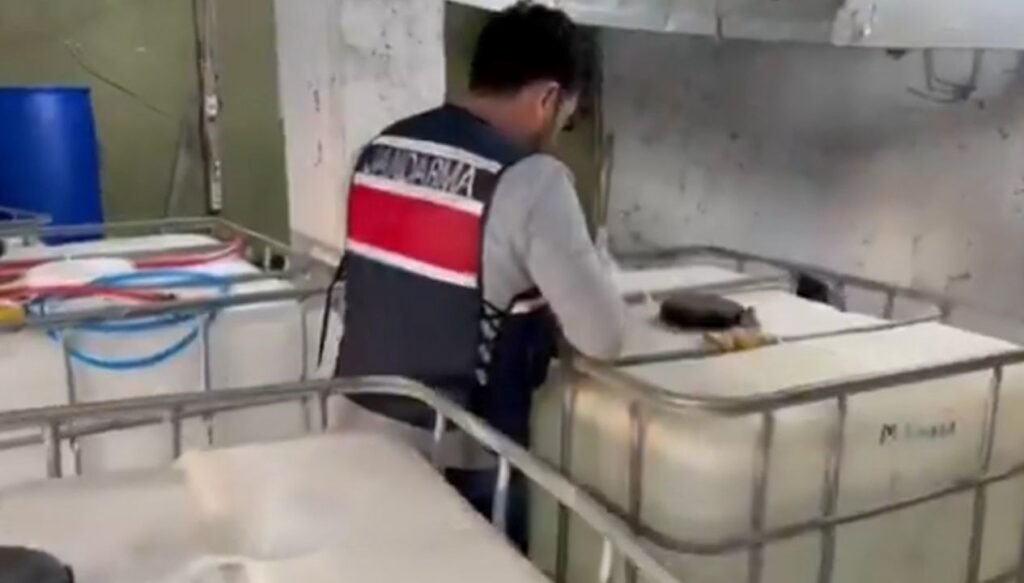 Sahte alkole 81 ilde operasyon: 121 gözaltı