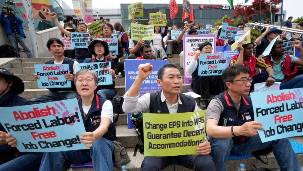 Sarı Zarf Yasası meclisten geçti: Güney Koreli işçilerin bayramı