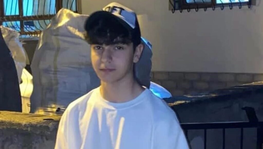 15 yaşındaki Fatih Acacı cinayetinde aileye tehdit mesajı: “Seni de öldürüp kafanı surlardan atacağız”