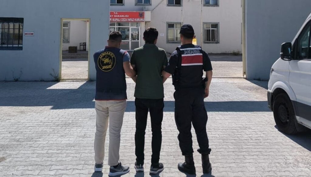 6 yıldır aranan firari FETÖ’cü yakalandı