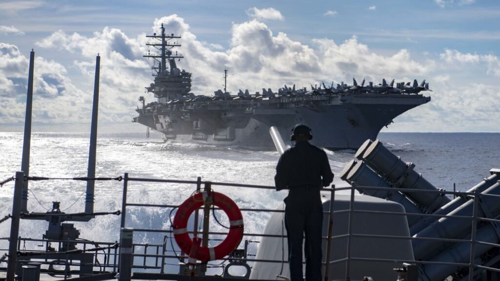 ABD ordusu Venezüella’dan çıkan tekneyi vurdu