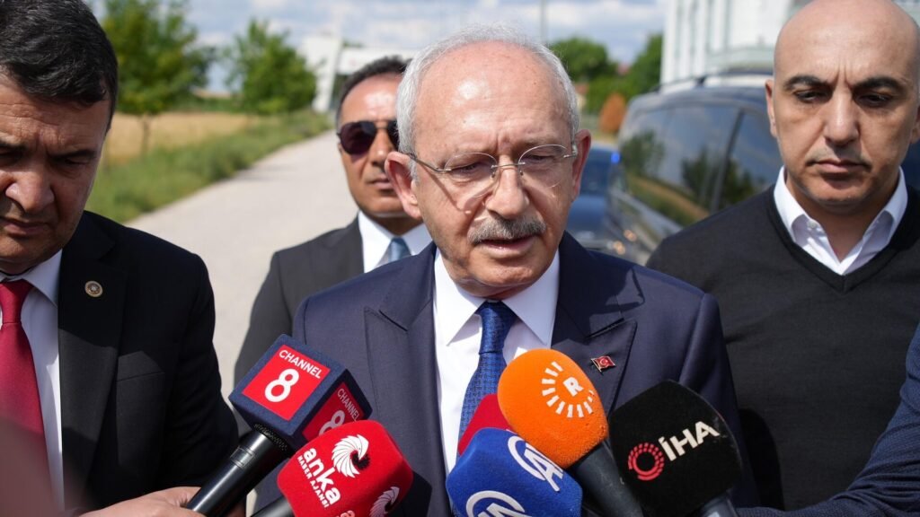 Abdulkadir Selvi: Mutlak butlan kararı çıksa dahi Kılıçdaroğlu ve Gürsel Tekin’in CHP geleceğinde yeri kalmadı