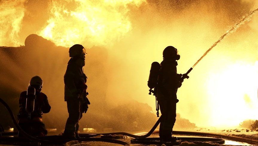 Afyonkarahisar’da apartmanda yangın paniği