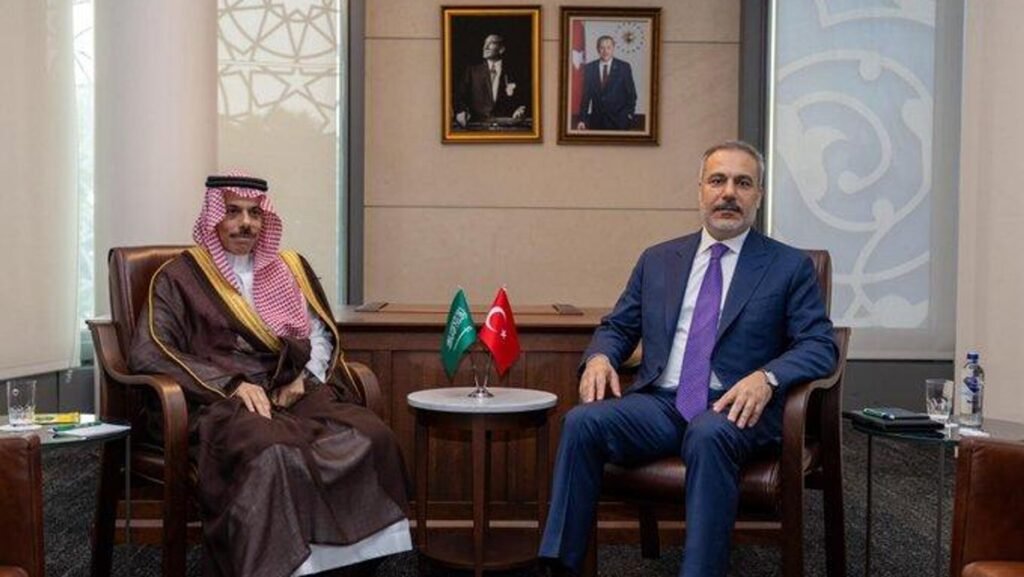 Dışişleri Bakanı Fidan, New York’ta Avustralya ve Suudi Arabistan Dışişleri Bakanları’yla bir araya geldi