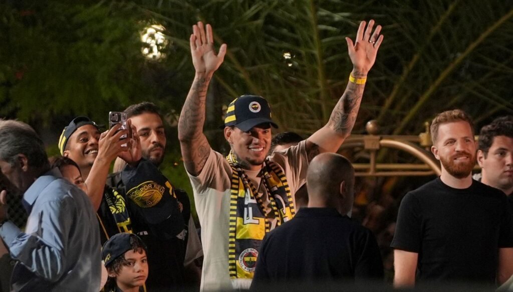 Fenerbahçe Ederson’a kavuştu