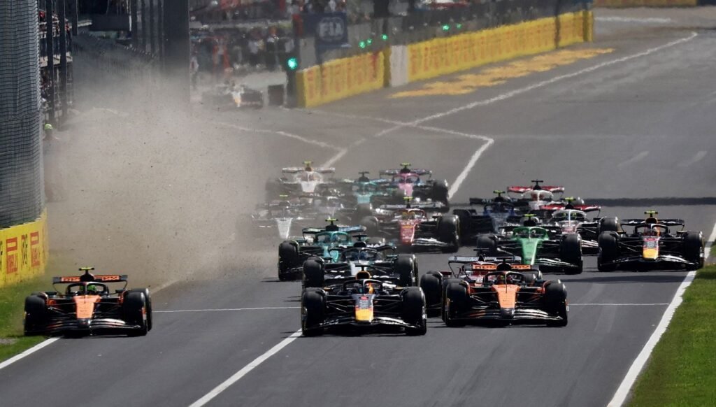 Formula 1 İtalya GP’sinde kazanan Verstappen!