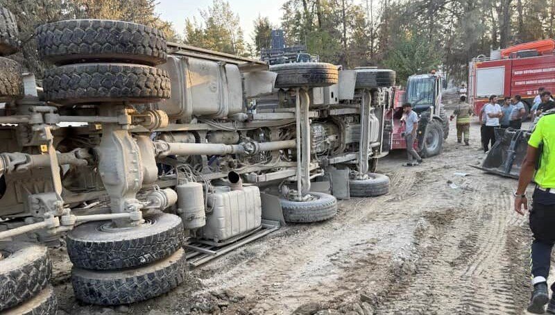 Hafriyat kamyonunun sürücüsünün acı ölümü