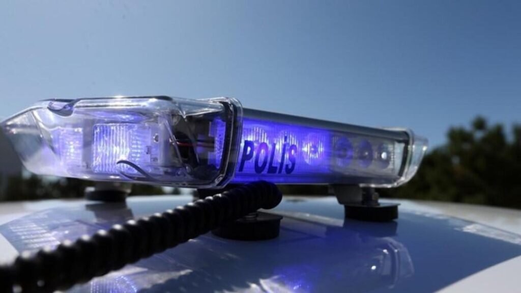 İzmir’de müstehcen dans görüntülerine soruşturma: Bir kişi tutuklandı