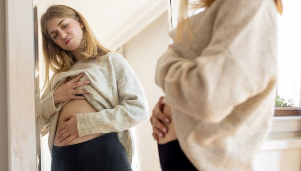 Kabızlık ve şişkinliği doğal yollarla azaltan 7 sabah alışkanlığı: Bağırsakları yumuşatıyor