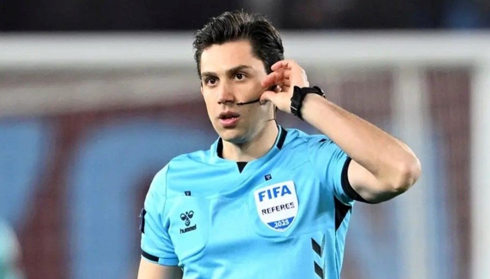 Karagümrük-Trabzonspor maçında konuşulan pozisyonun VAR kayıtları yayınlandı: Hakem nedenini açıkladı