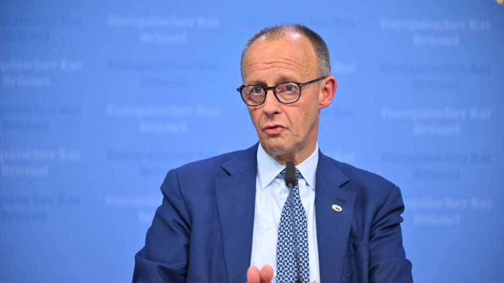 Merz: NATO, Polonya üzerinde görülen İHA’lar nedeniyle kendini savunmaya hazır