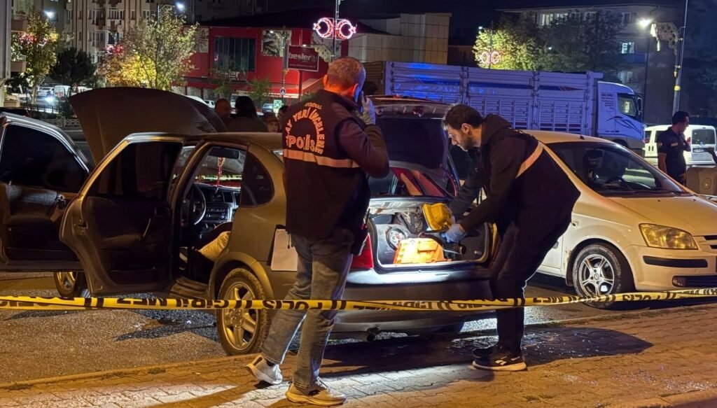 Otomobilde çakmak gazı faciası: 1 çocuk öldü, 2’si yaralandı