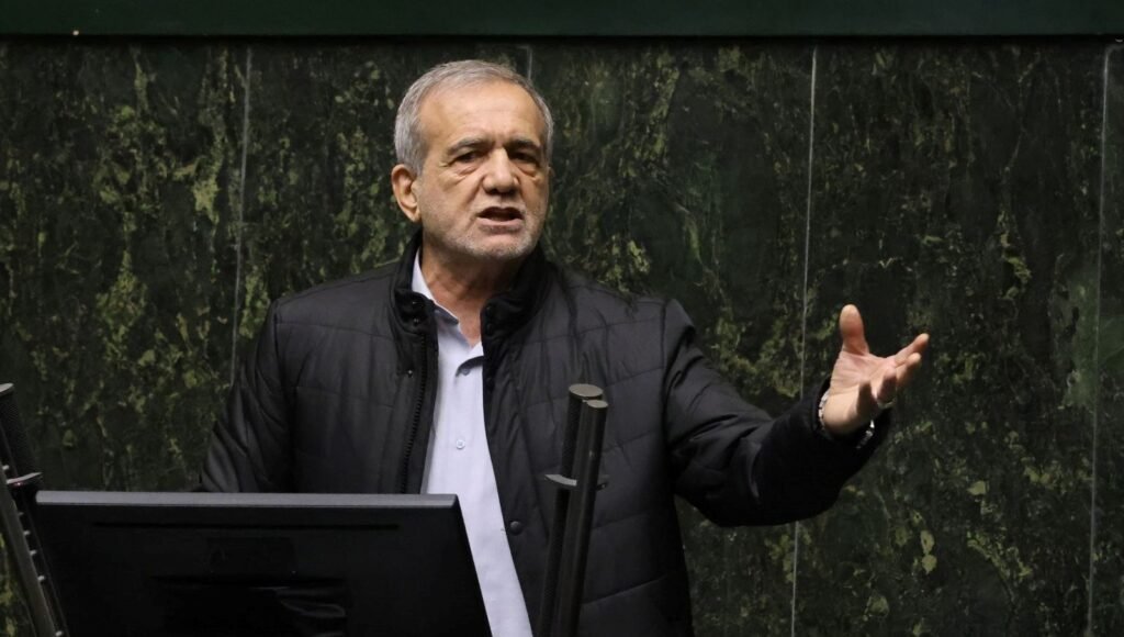 Pezeşkiyan’dan BM kararına tepki: Asla boyun eğmeyeceğiz