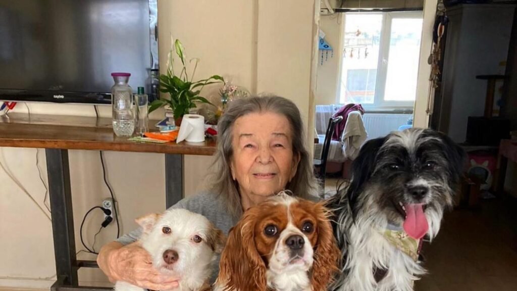 Sembol isimlerden biriydi: Ece Aksoy hayatını kaybetti