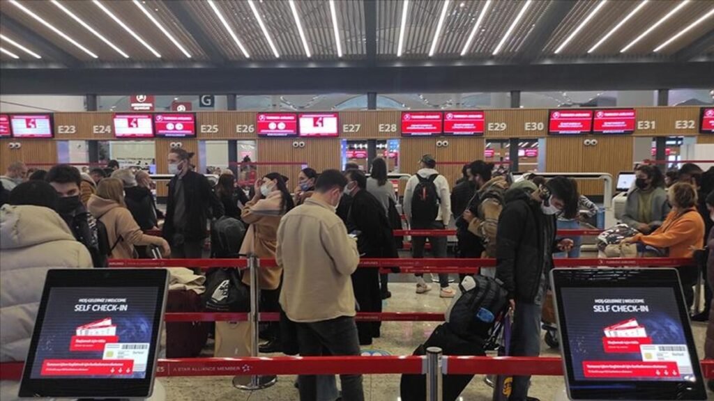 Yurt dışına çıkış harcı yükseltildi: 1000 TL oldu