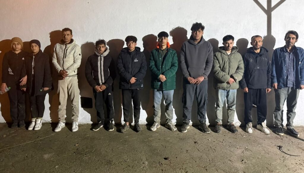 Edirne ve Kırıklareli’nde onlarca göçmen yakalandı